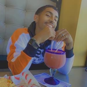 Meet your Posher, Eric